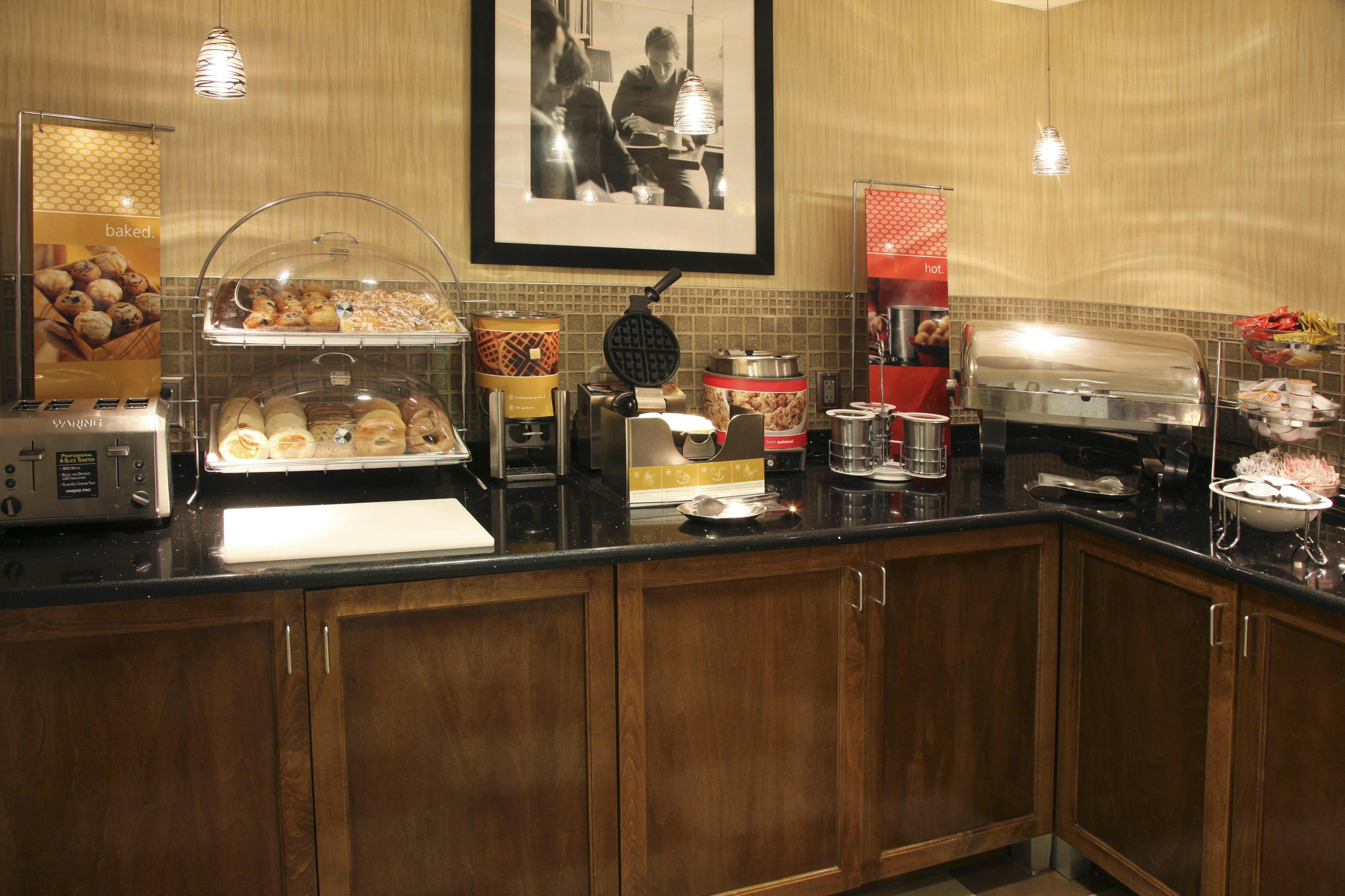 Hampton Inn By Hilton Richmond-North/Ashland 7/48