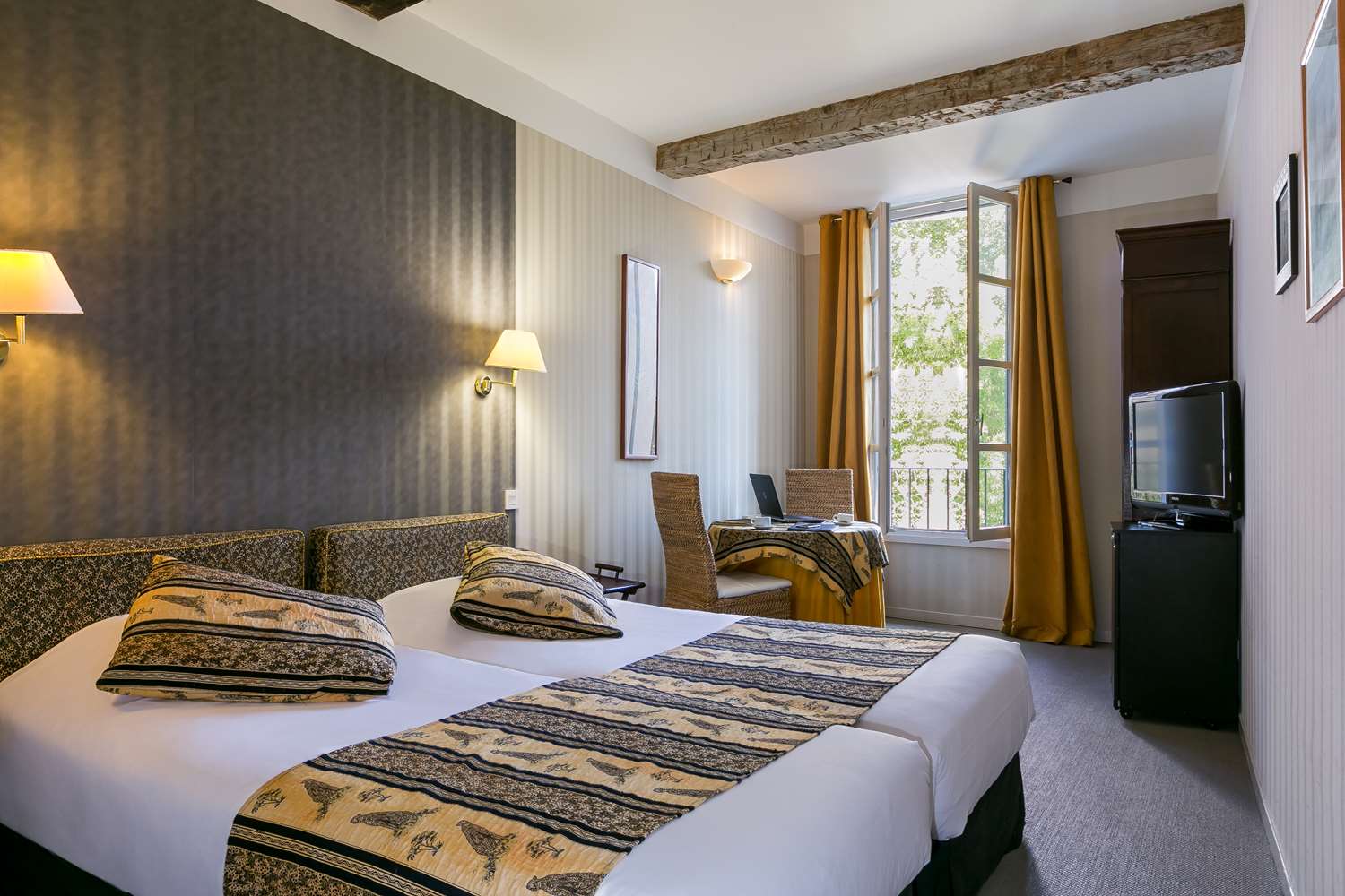 rooms