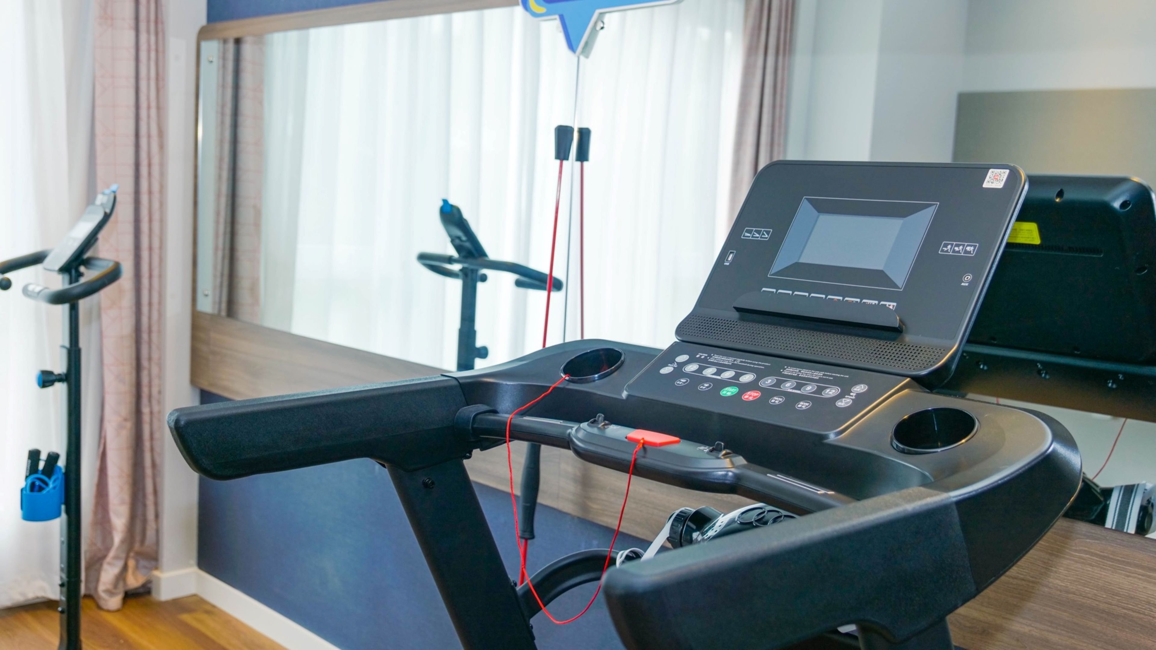 Holiday Inn Express Guiyang Jinyang Avenue 42/55