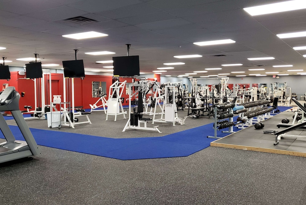 Travelodge By Wyndham Simcoe 24/50