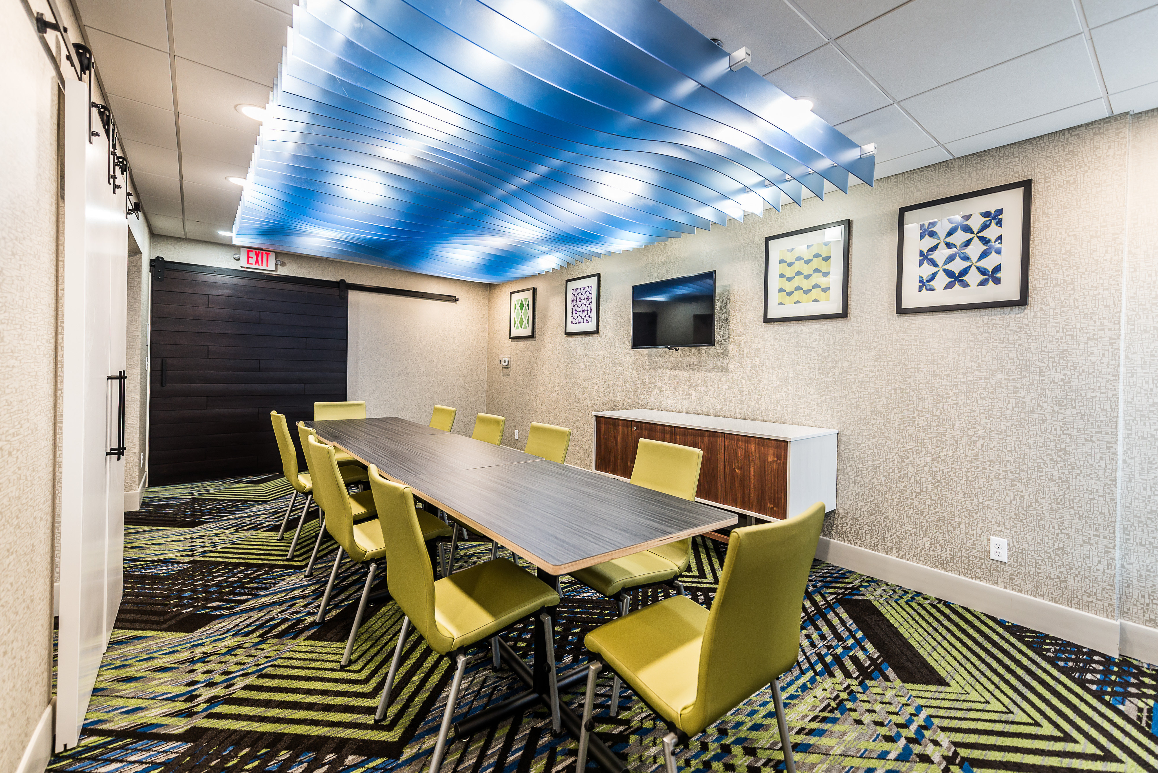 Holiday Inn Express Flint-Campus Area 63/65