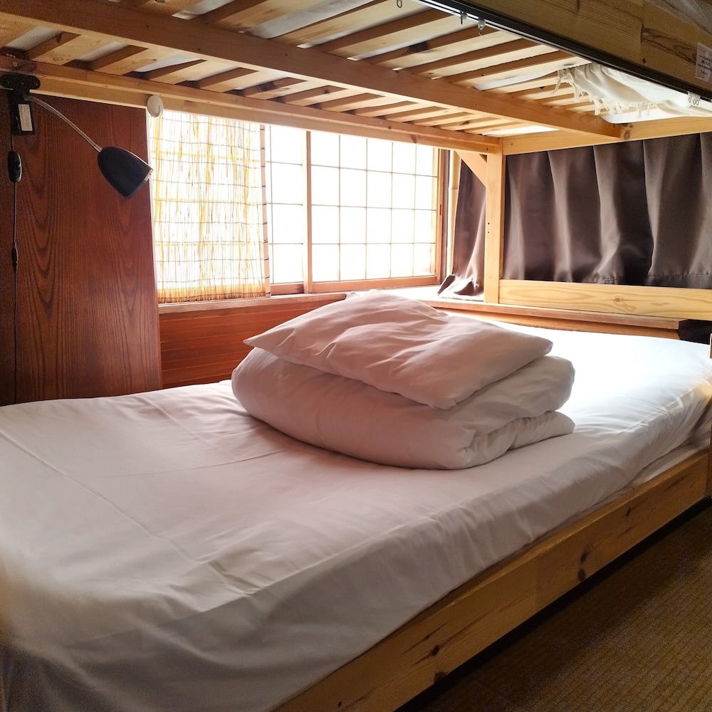 Osaka Guest House Sakura – Hostel 17/60