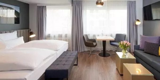 Lyskirchen Hotel 13/26