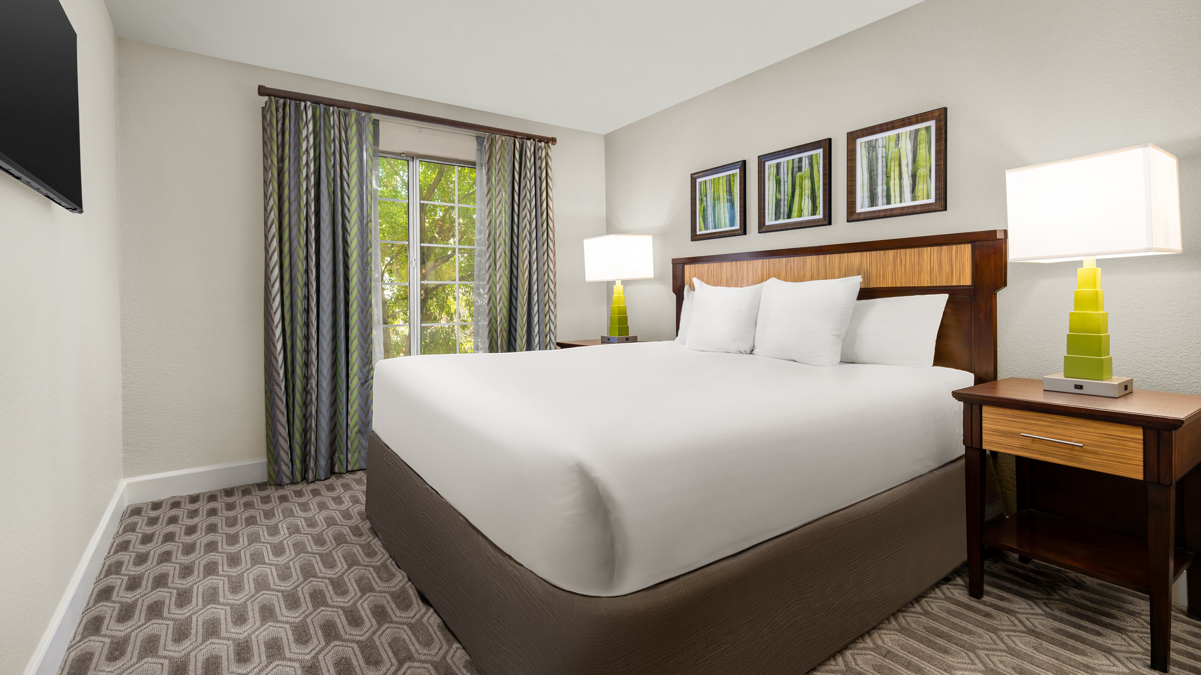 Holiday Inn Club Vacations at Desert Club Resort 24/63