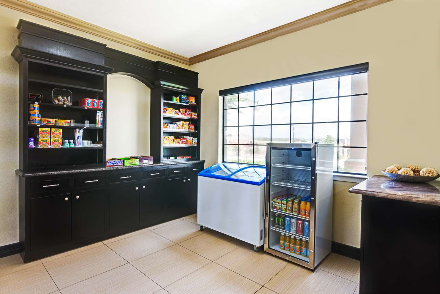 Surestay Plus Hotel By Best Western San Antonio North 281 N 7/28