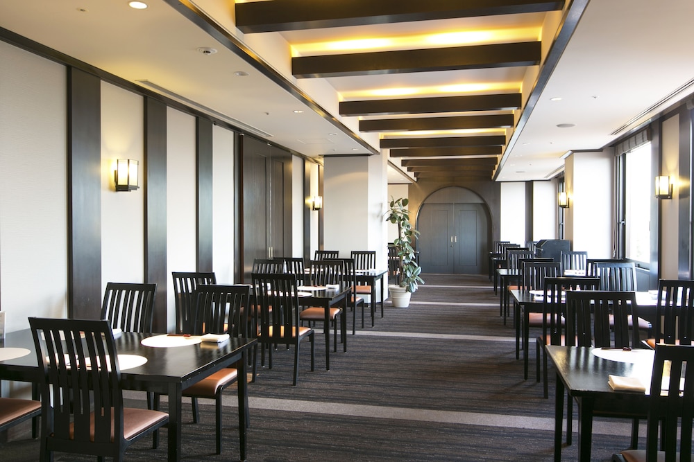 restaurant-cafeteria