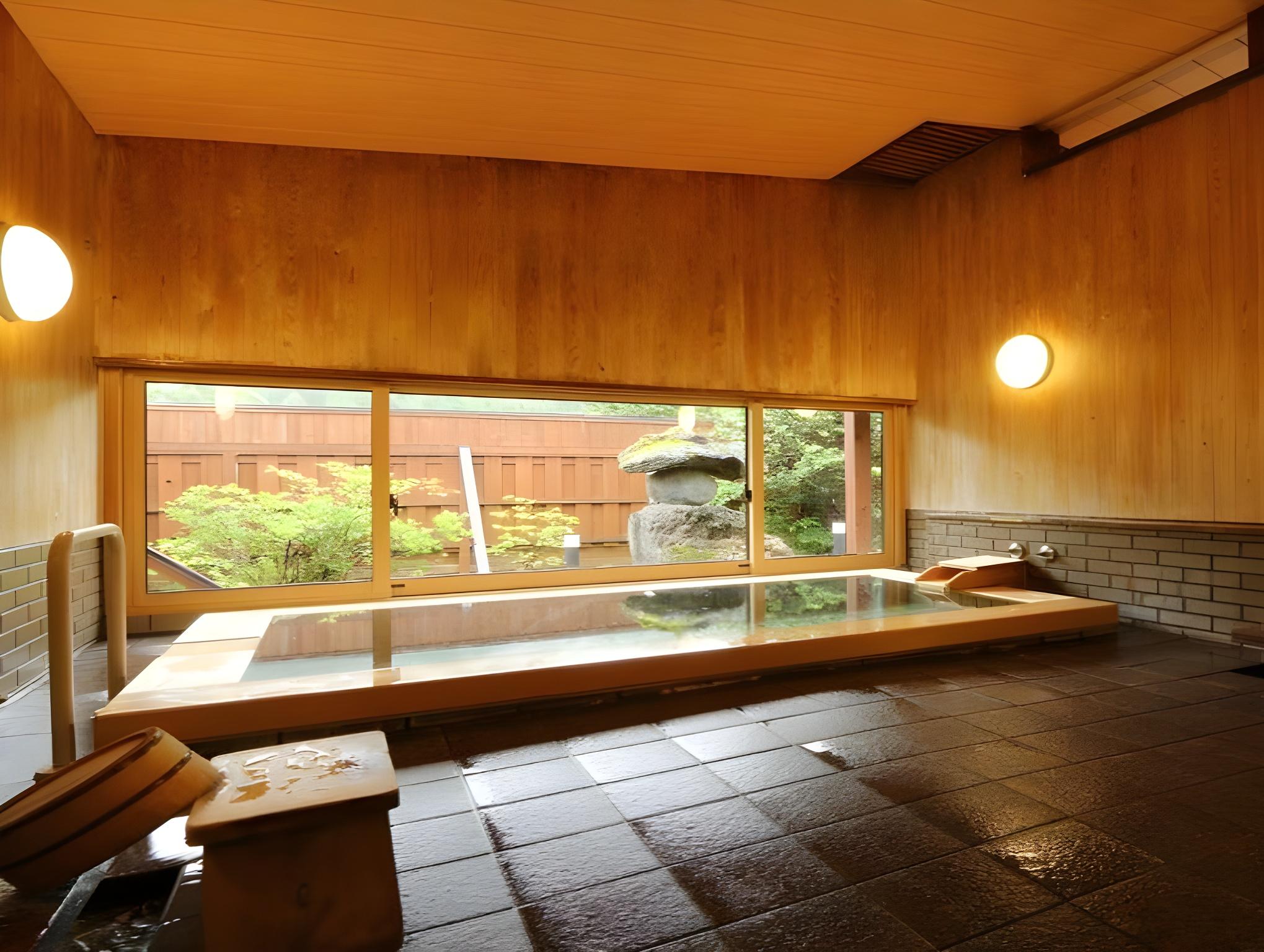 Shinshu Kaida Kogen Nishino Onsen Yamaka no Yu 12/29