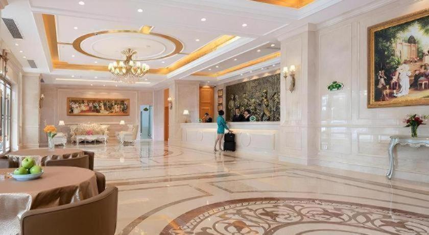 Vienna Hotel (Huizhou Luofu Mountain Scenic Area) 14/61