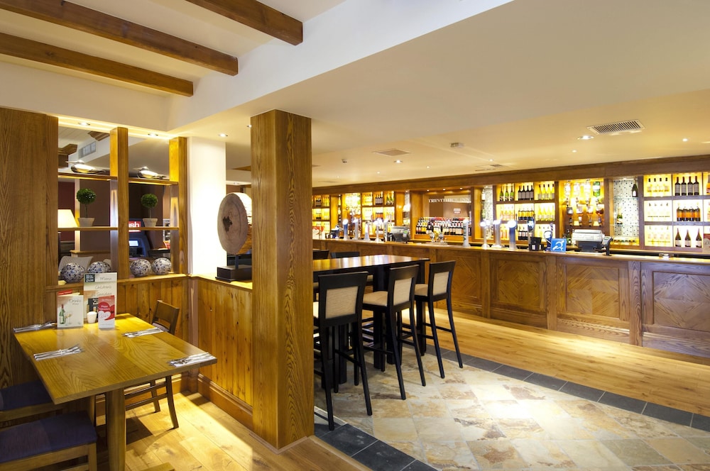 Premier Inn Camborne 31/40