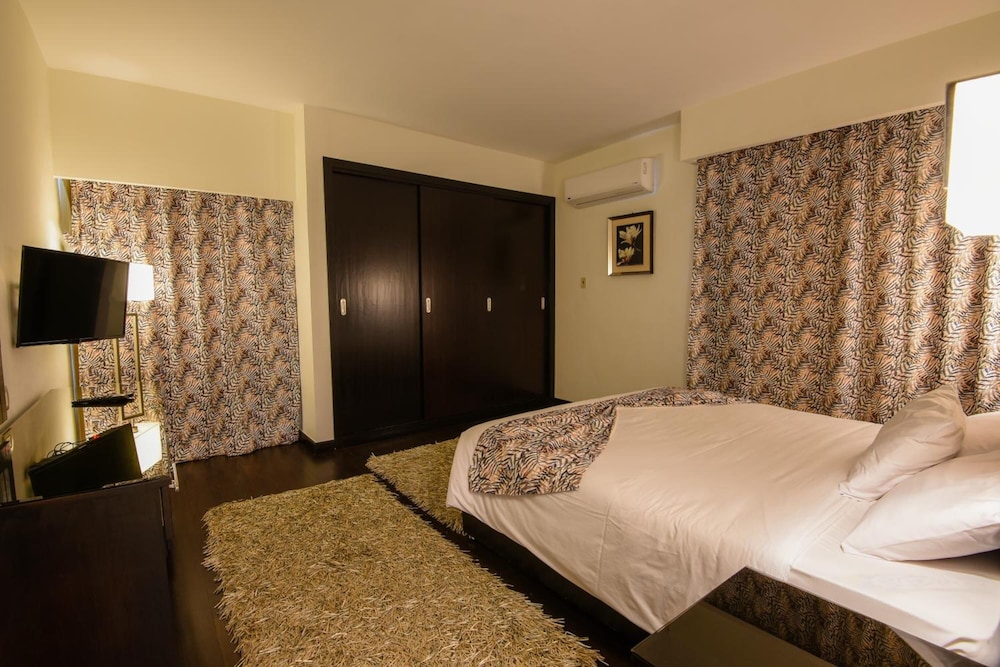 Royal Maadi Hotel 10/48