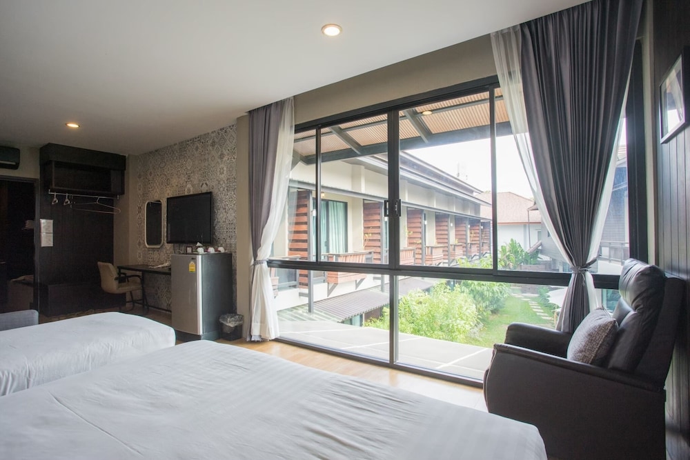 Anantaya Home Phare 11/50