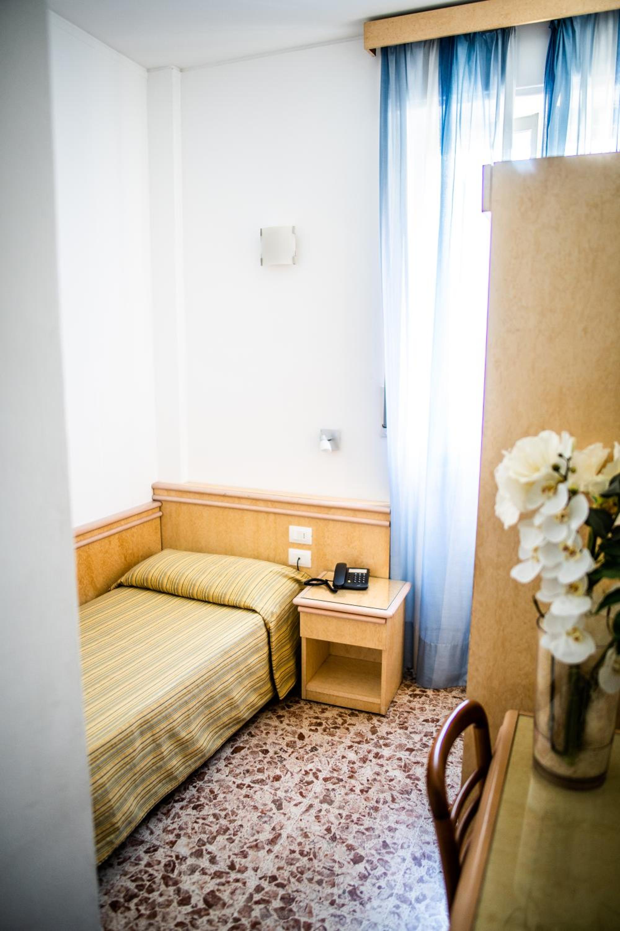 Hotel West End 26/50