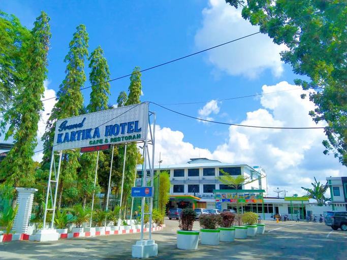 Grand Kartika Hotel Pontianak 1/11