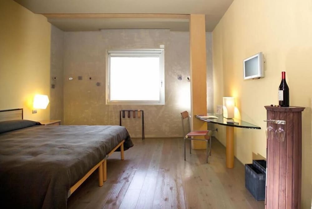 Albergo Cantine Ascheri 9/50