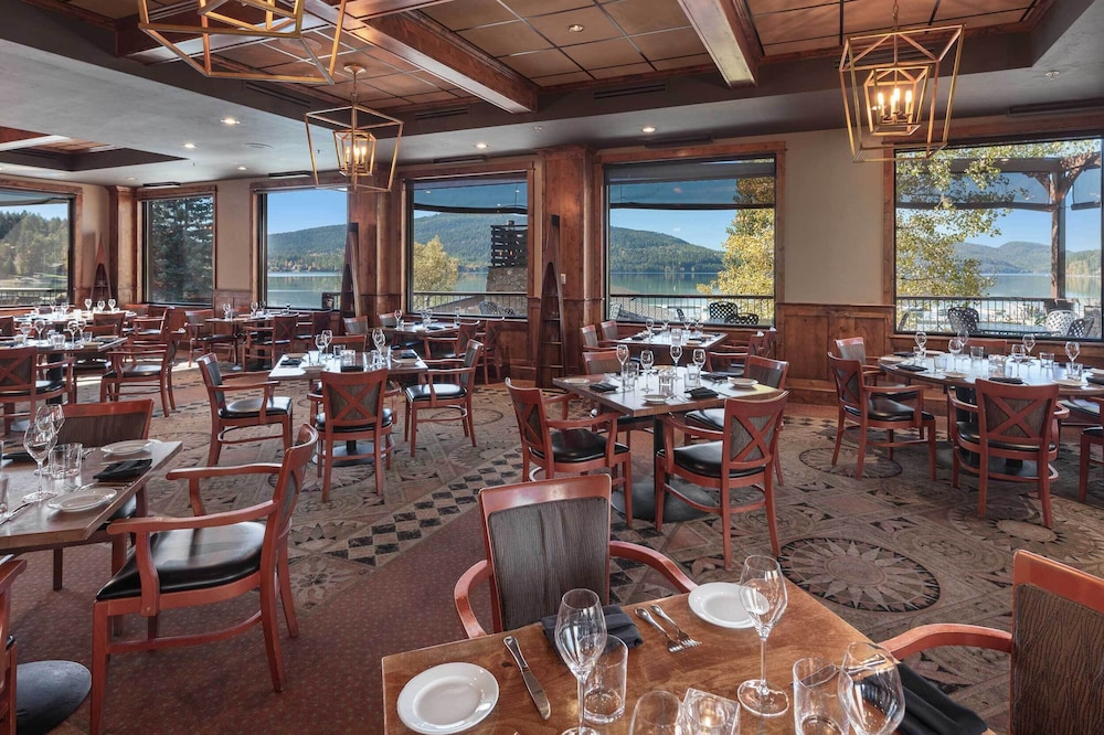 restaurant cafeteria