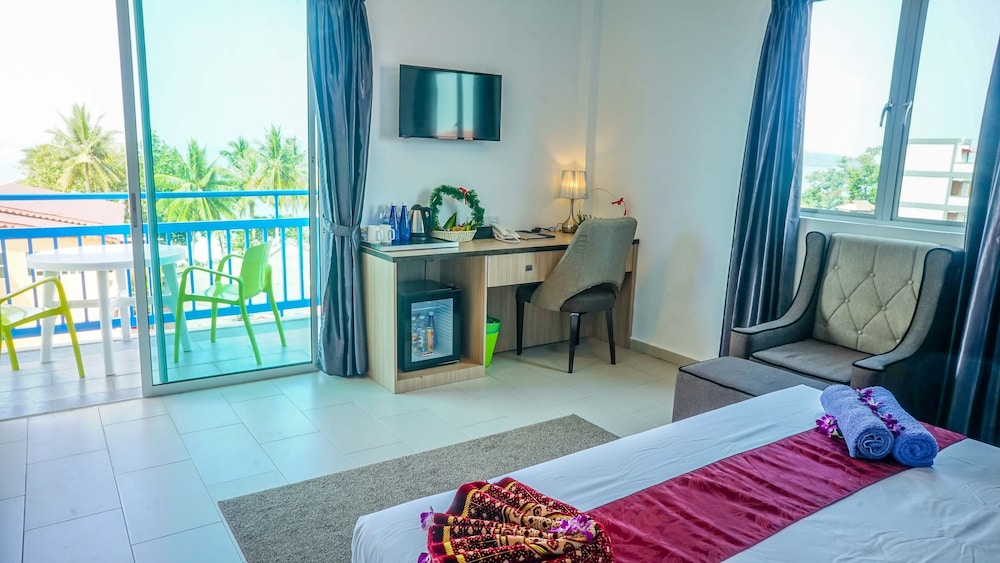 Royal Agate Beach Resort 43/64