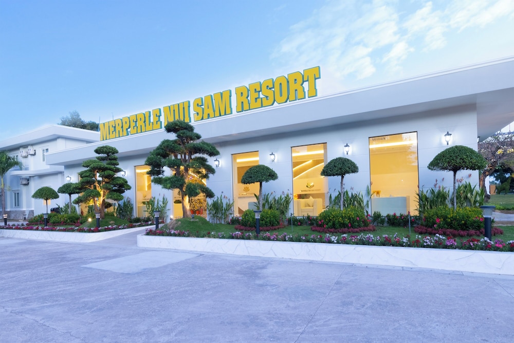 MerPerle Nui Sam Resort in CHAU DOC