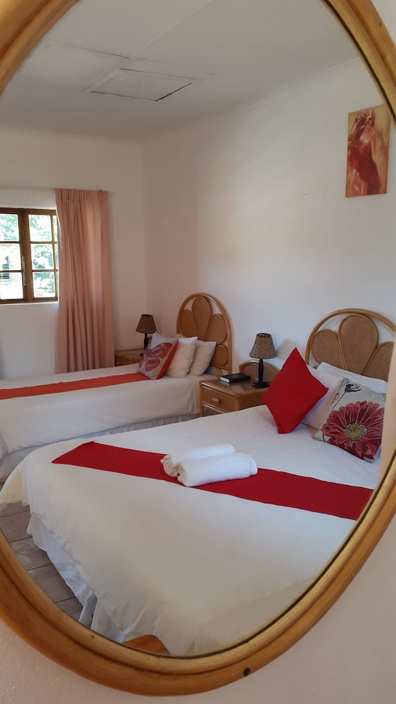 Jo-A-Lize Lodge 14/47