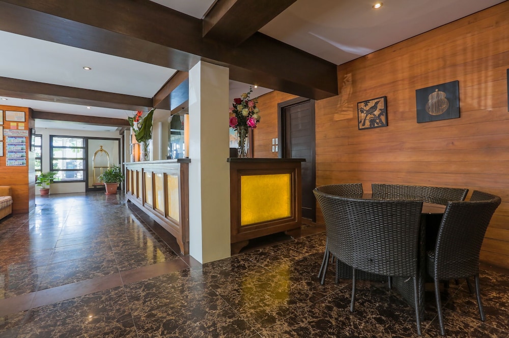 Rosvenil Hotel 8/39