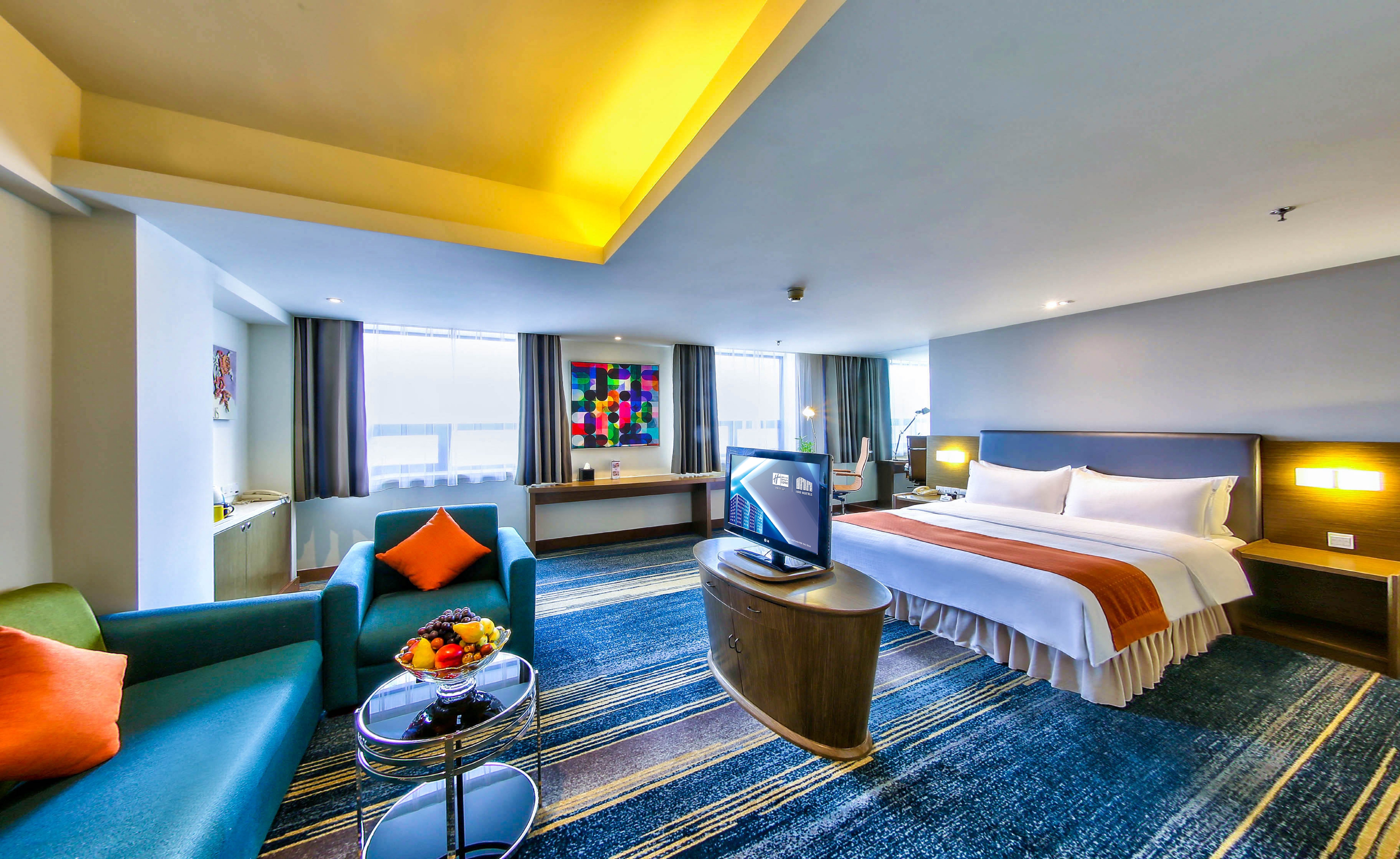 Holiday Inn Express Dalian City Center 20/50