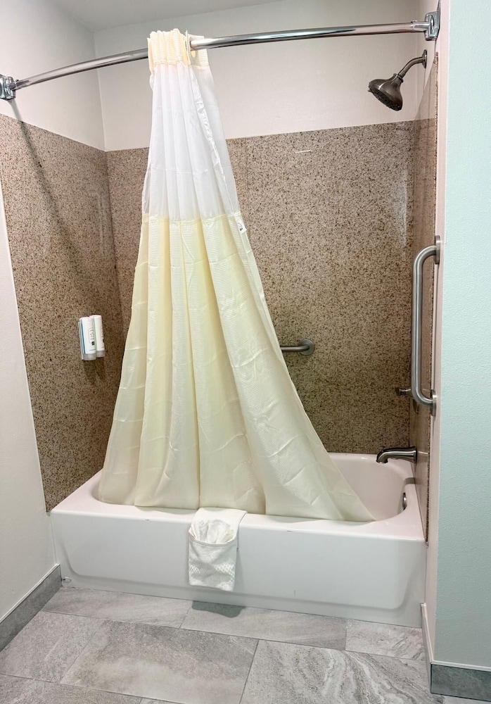 Quality Inn Ponca City 26/50
