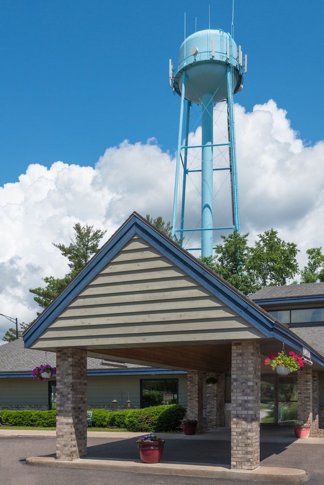 Americinn By Wyndham Minocqua 8/34