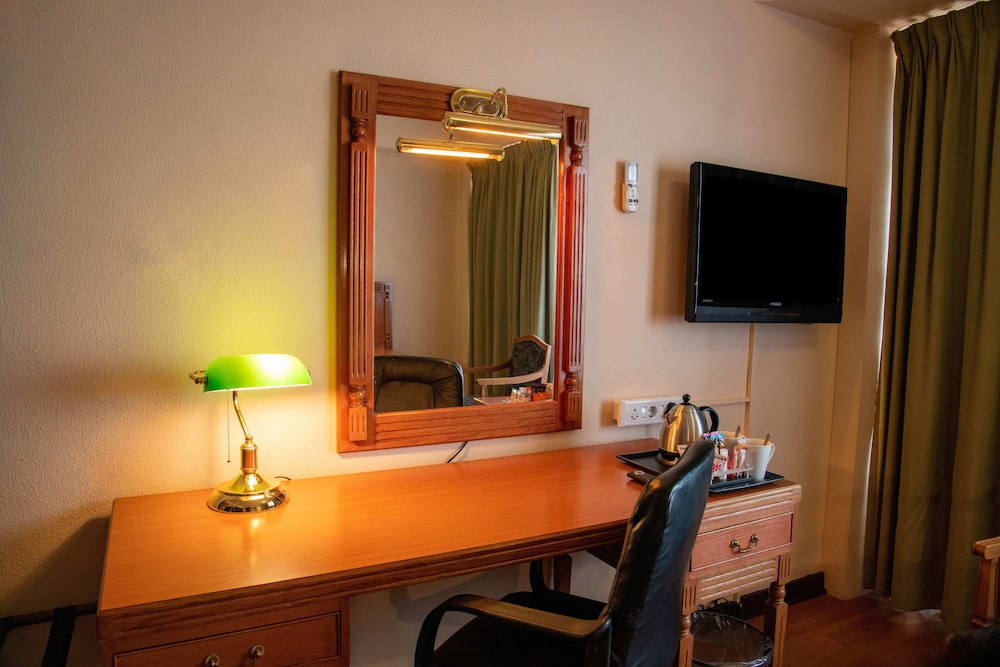 Bon Hotel Bloemfontein Central 50/60