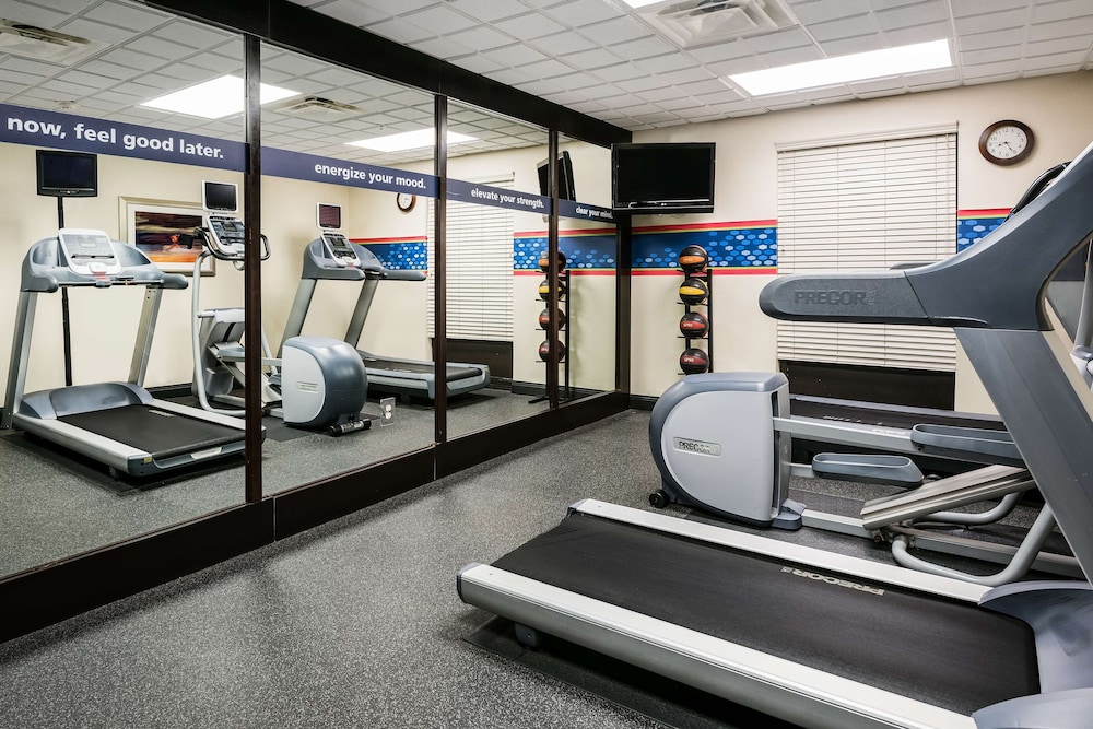 Hampton Inn Suites San Marcos 23/44
