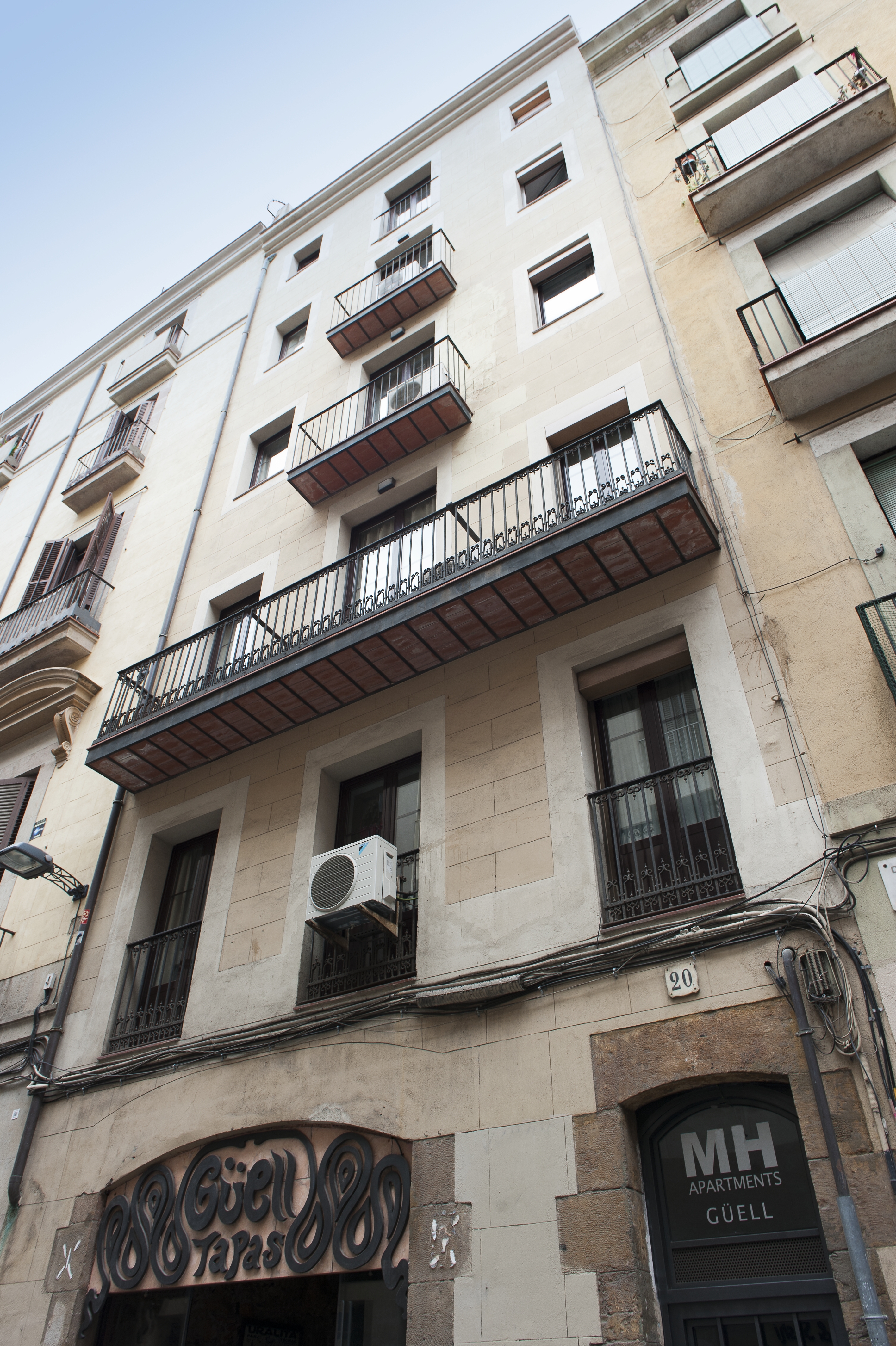 Mh Apartments Ramblas 1/31