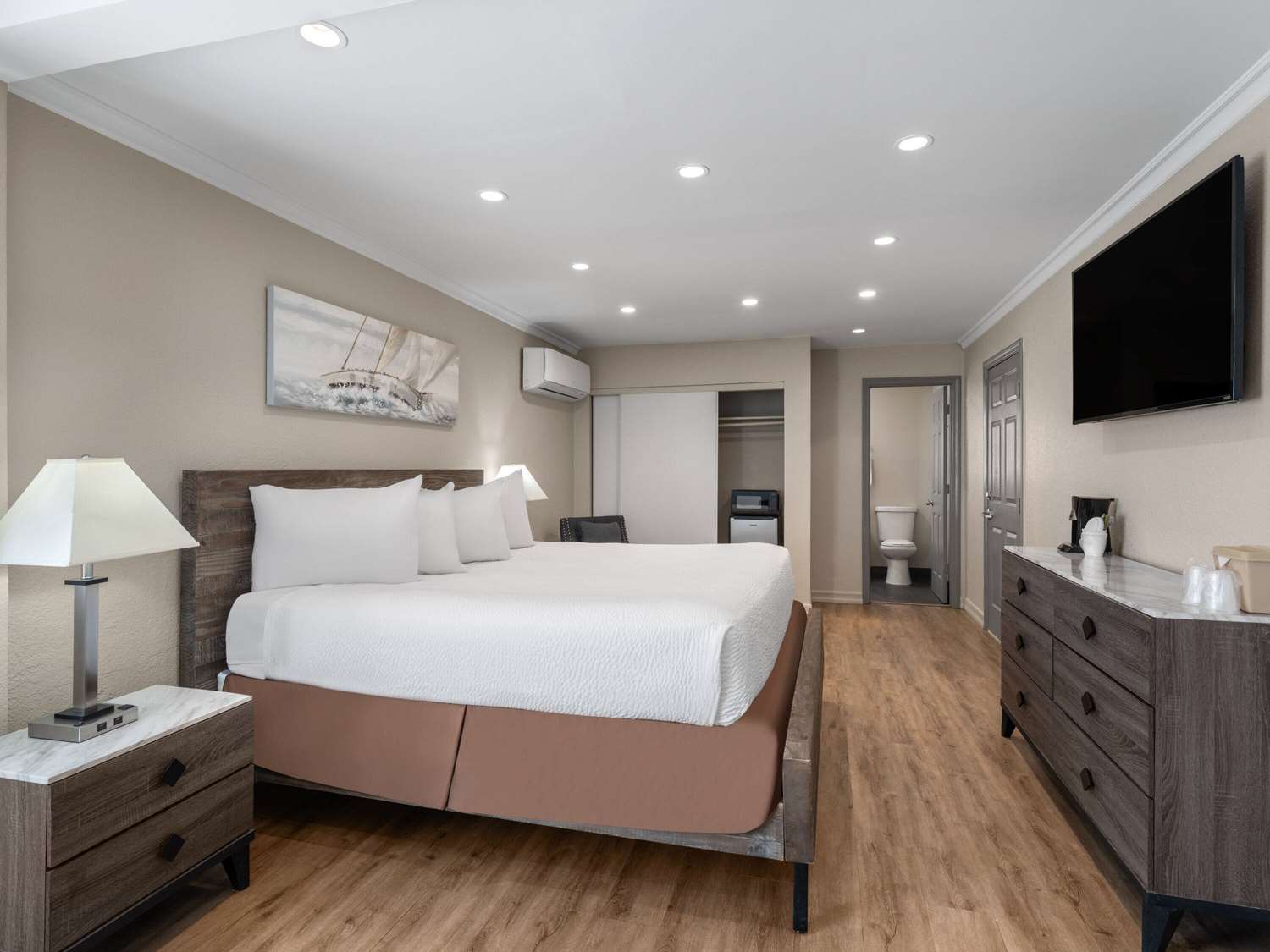 Days Inn by Wyndham Las Vegas Airport Near the Strip 8/21