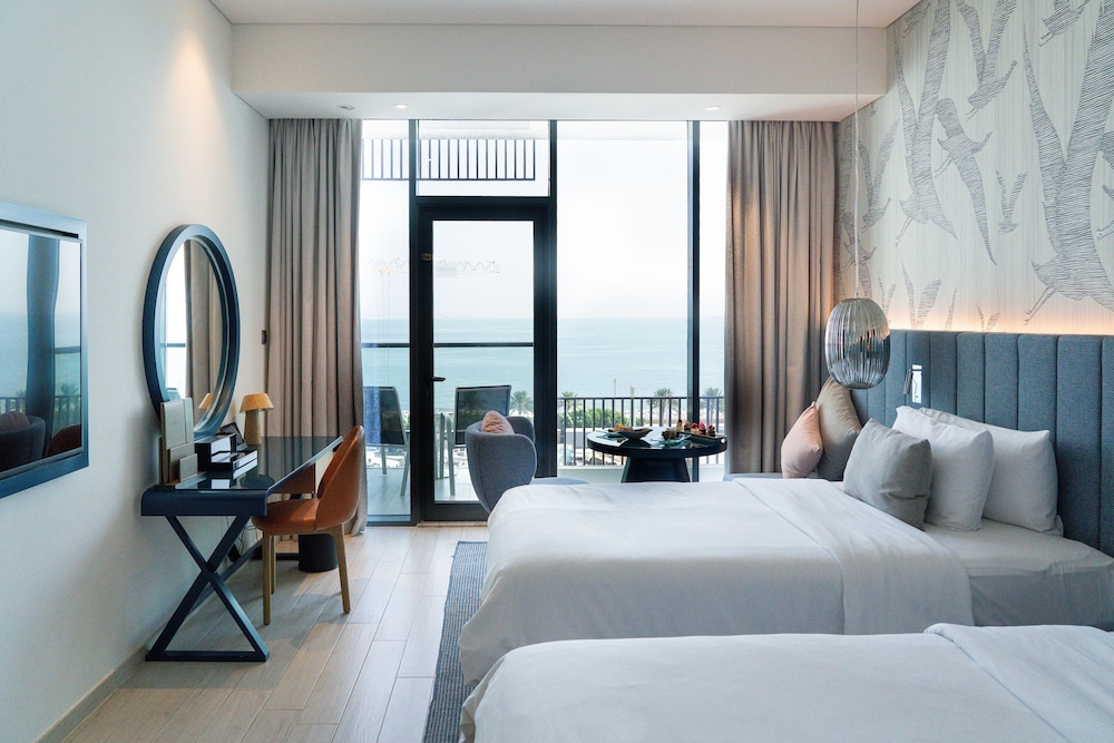 C Central Resort The Palm 15/75