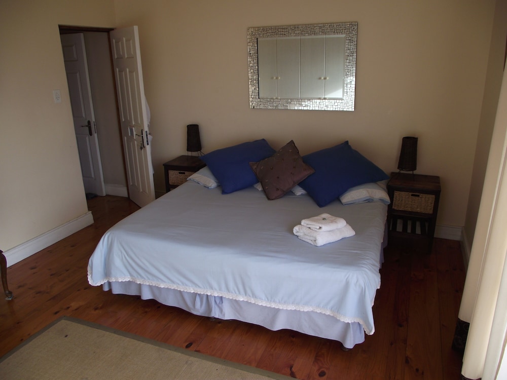 Bluebottle Guest House 5/50