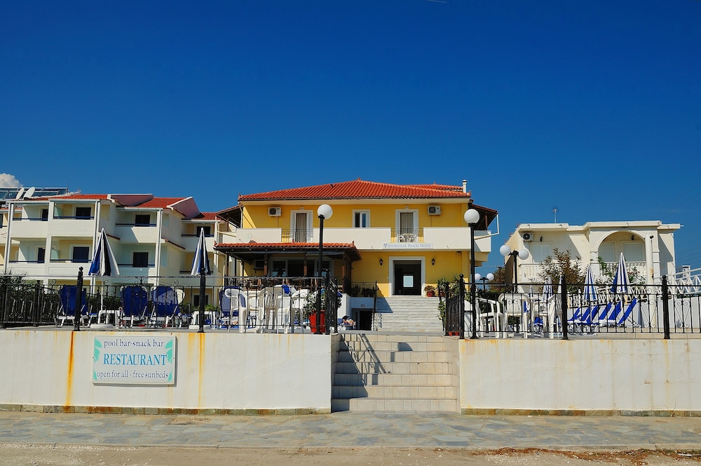 Andreolas Beach Hotel 29/33