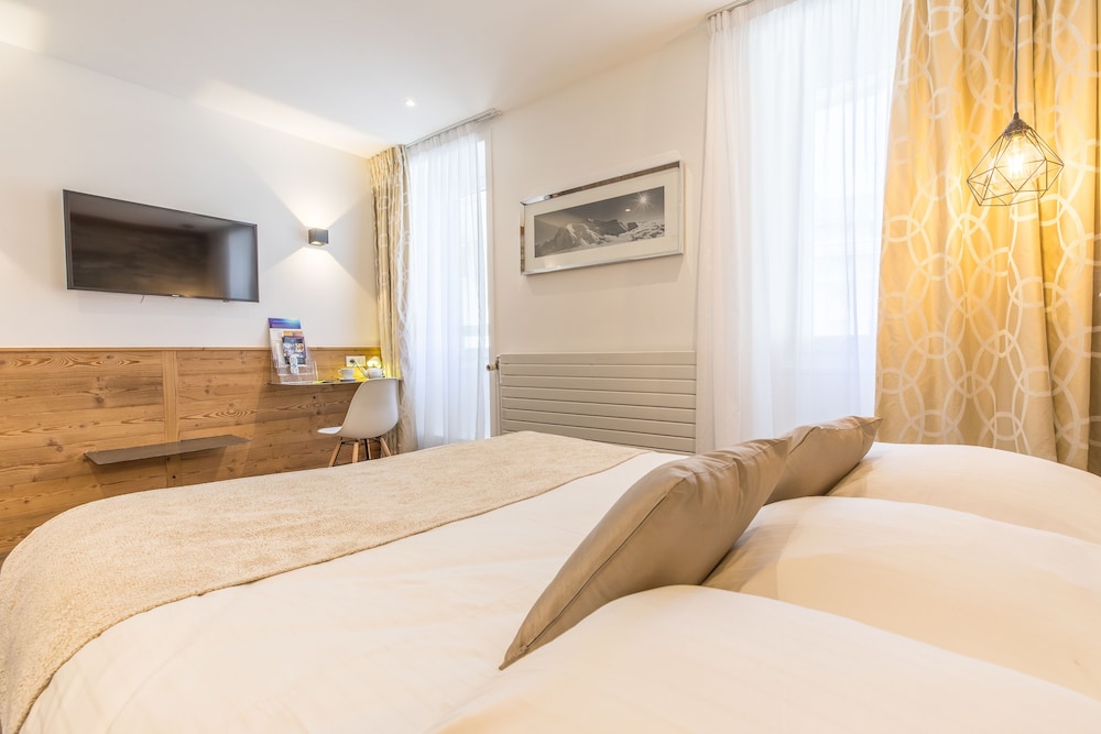 Hotel the Originals Des Princes Chambery 10/77