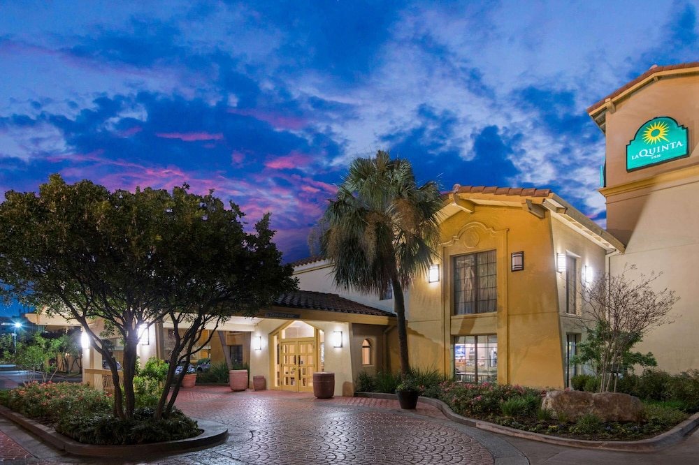 La Quinta Inn San Antonio Market Square 8/43