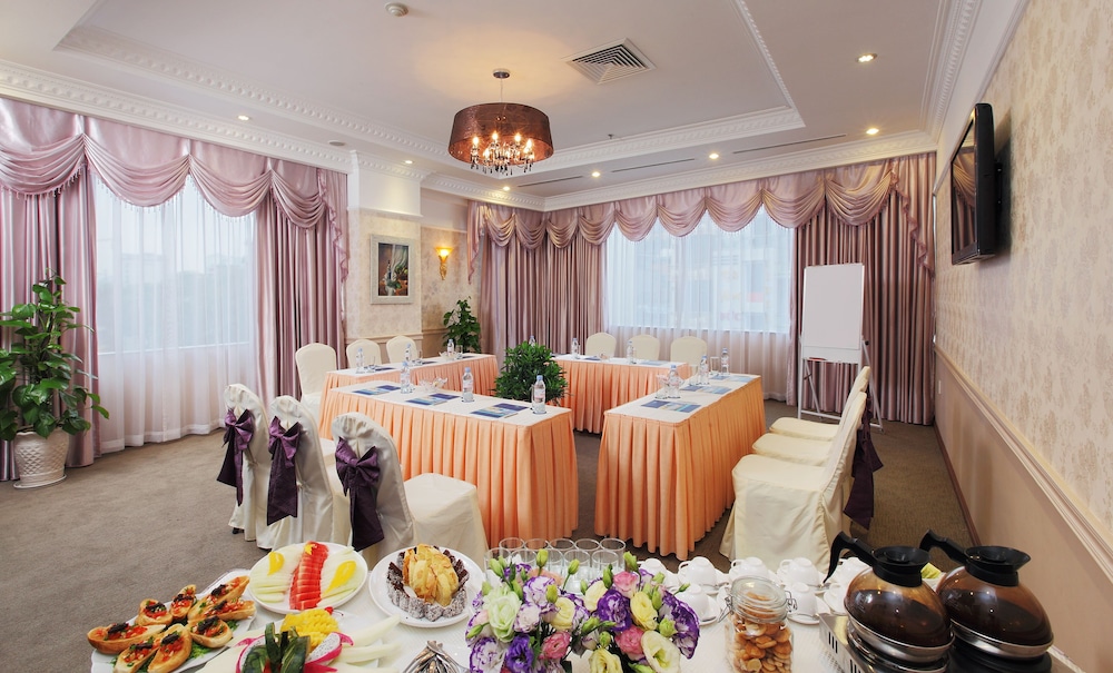 Ha Long Dc Hotel 41/45