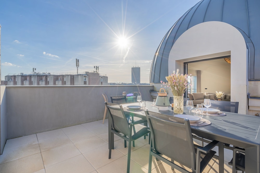 Yuna Porte Maillot - ApartHotel 39/50