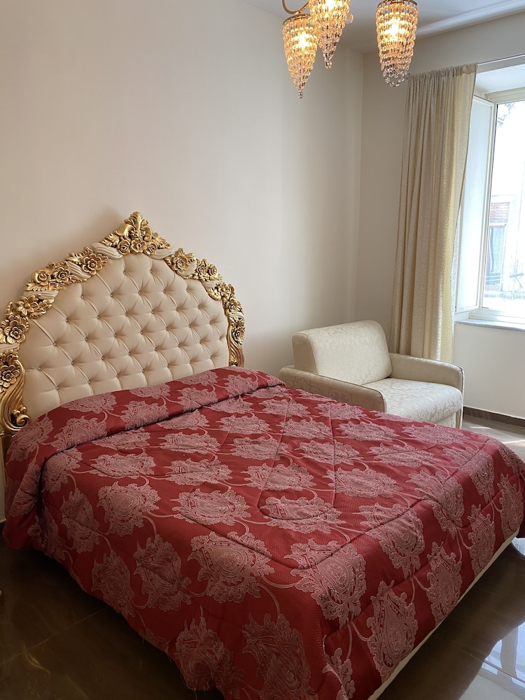 Stazione Napoli Guesthousemariafrancesca 7/36