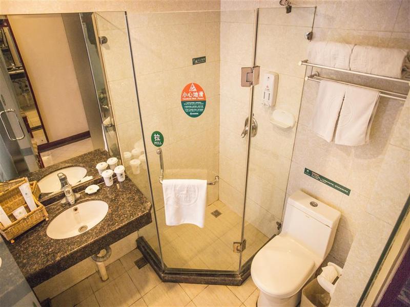 GreenTree Inn Jiuquan Century Plaza Hotel 66/68