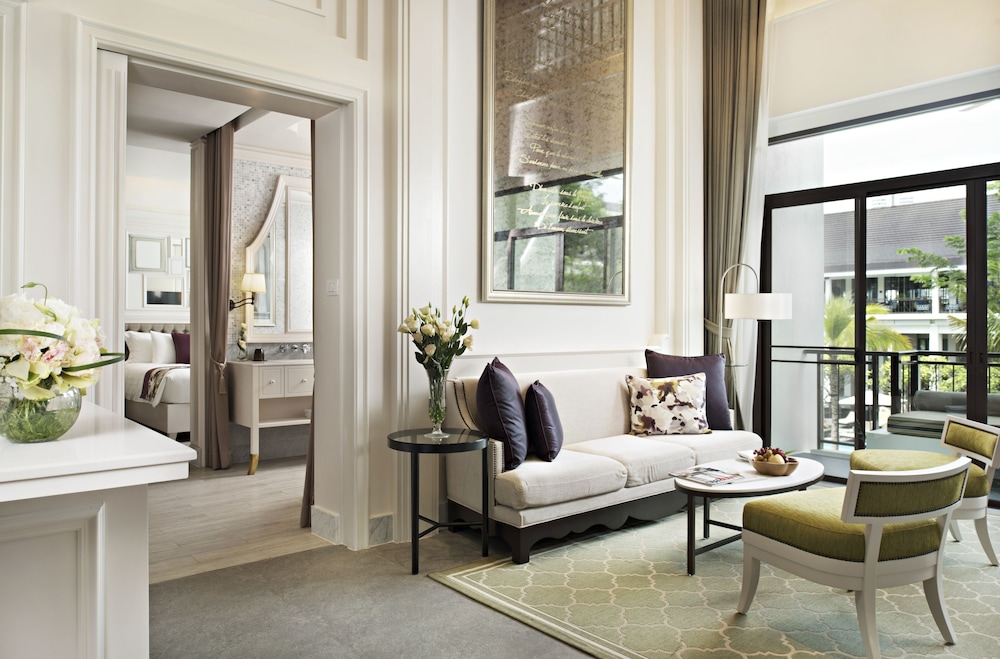 U Sathorn Bangkok Hotel 40/66