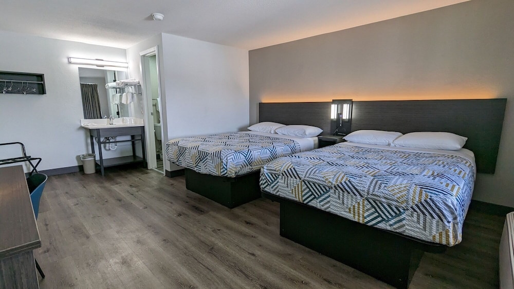 Standard, Double Bed, Accessible