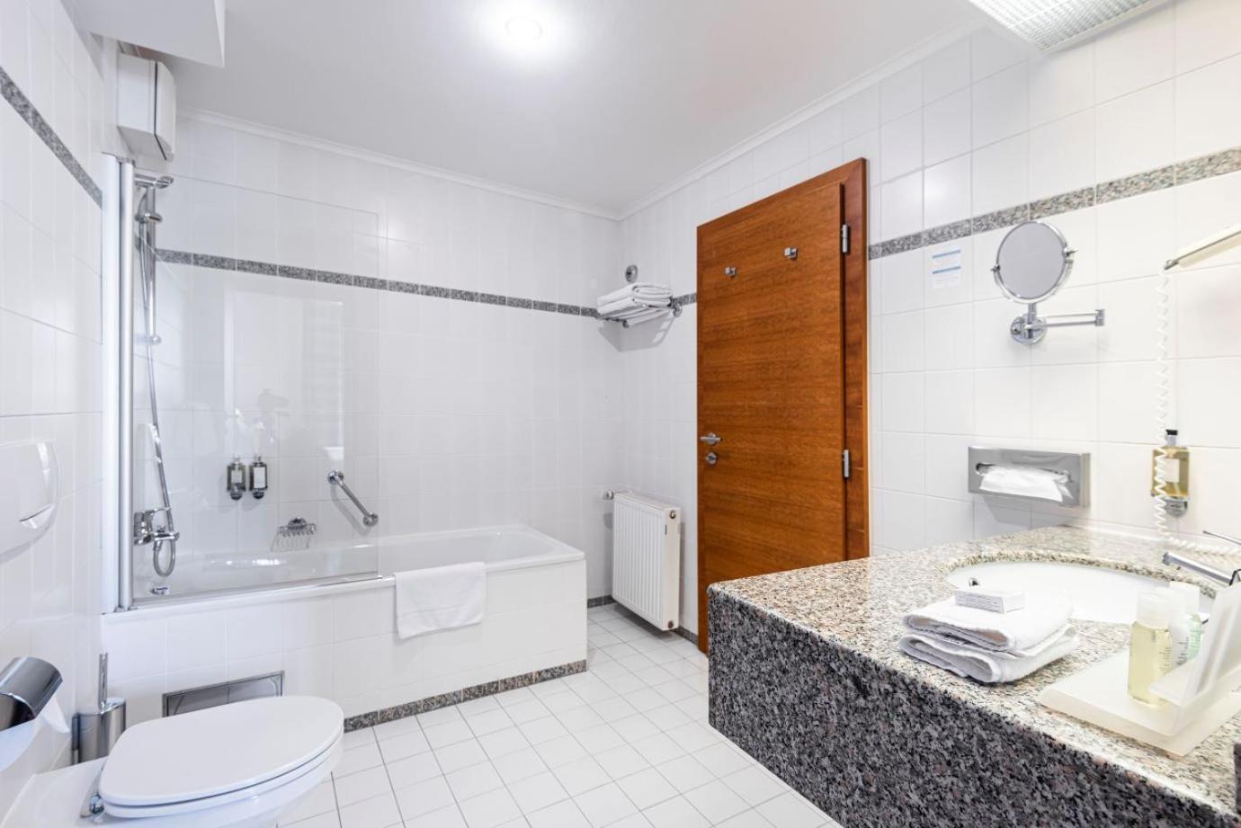 جناح رئاسي، Grand Hotel International 3/4