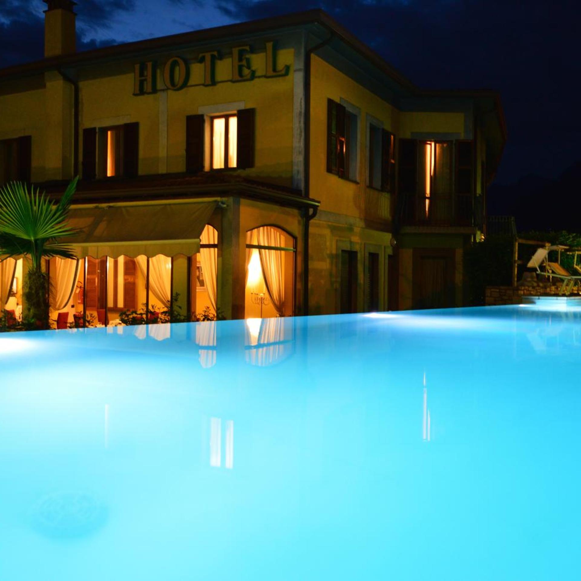HOTEL VILLA KINZICA 8/53