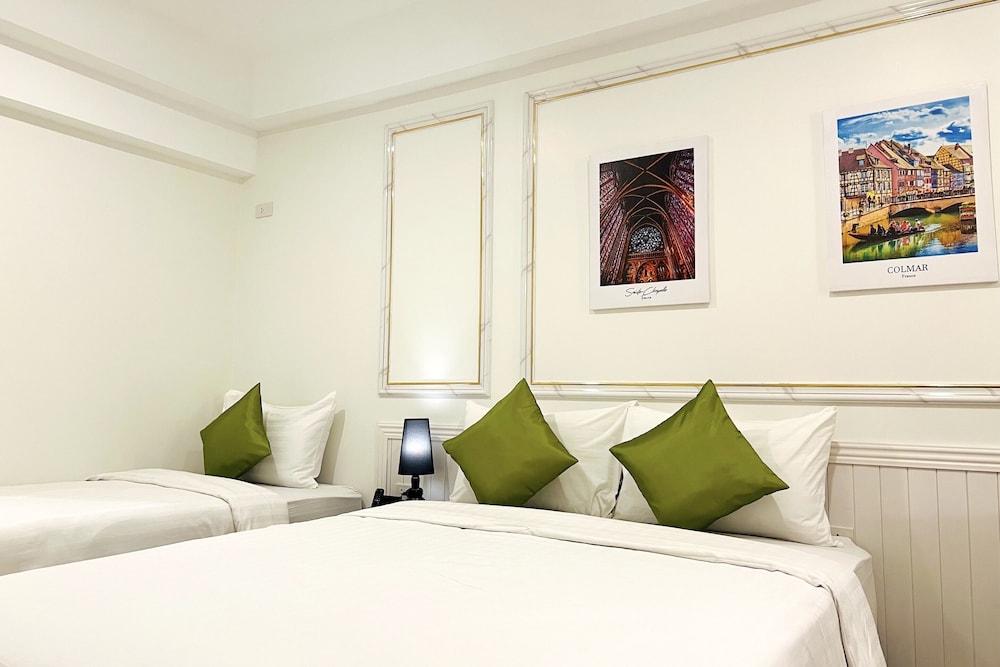 Travelier Hostel 16/59