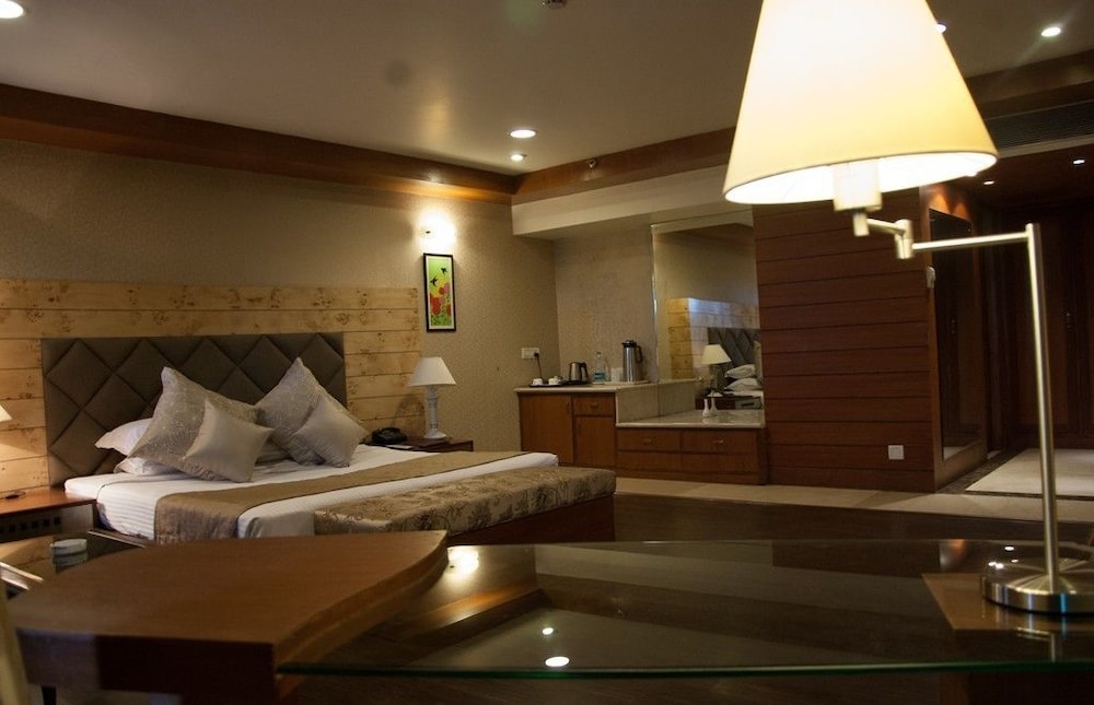 Hotel Shivalik View 6/9