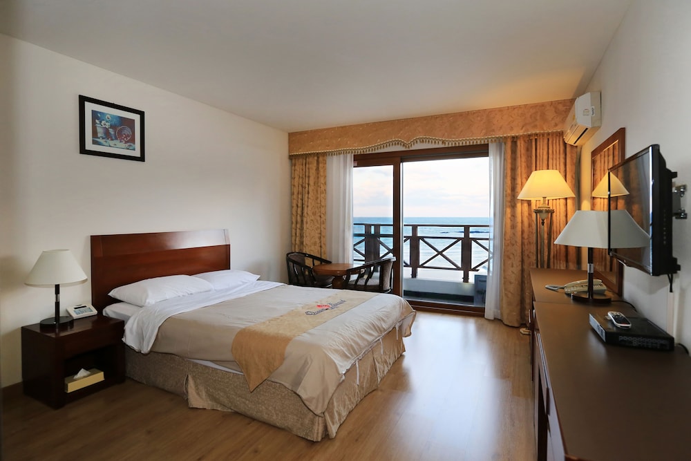 Ocean Grand Hotel Jeju 18/58