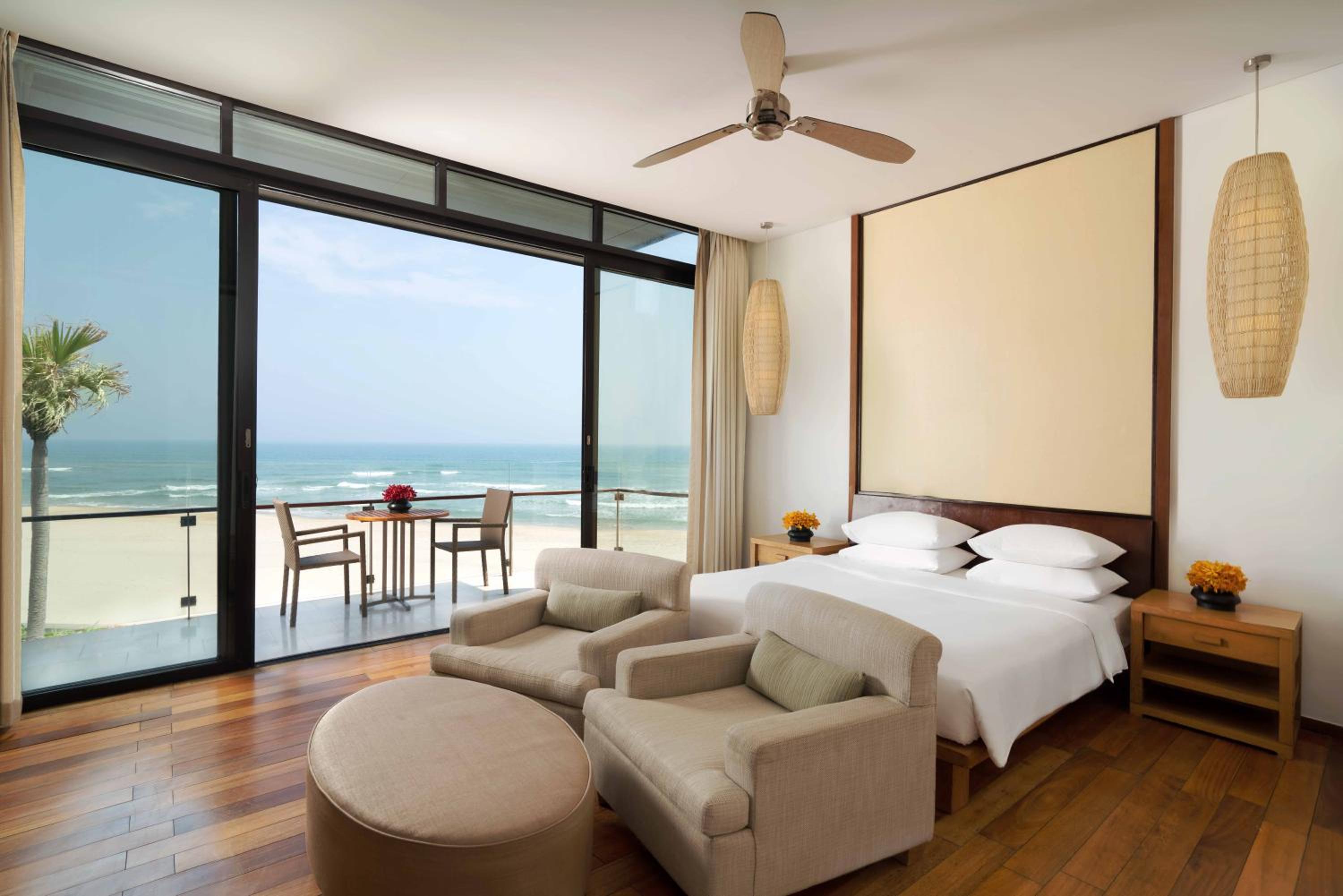3 Bedrooms, Pool, Villa, Beach Front، Hyatt Regency Danang Resort And Spa 3/4