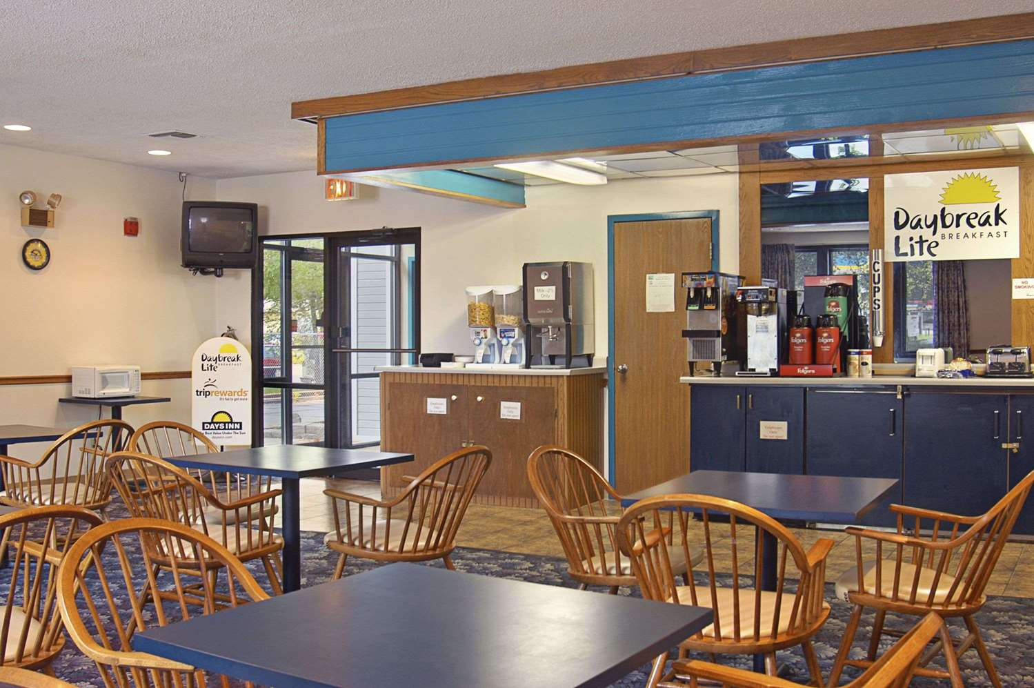 BridgePointe Inn and Suites Council Bluffs 18/29