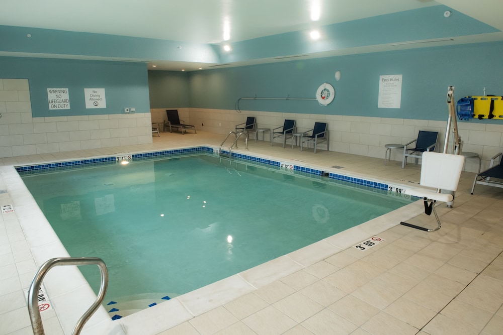 swimming pool spa