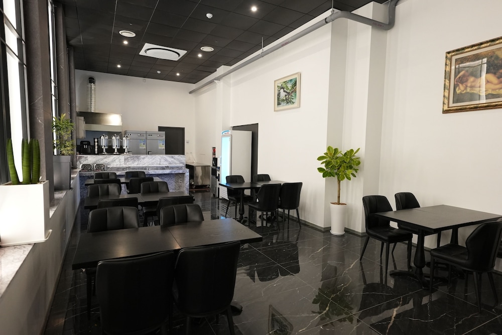 Hotel Amare 59/69